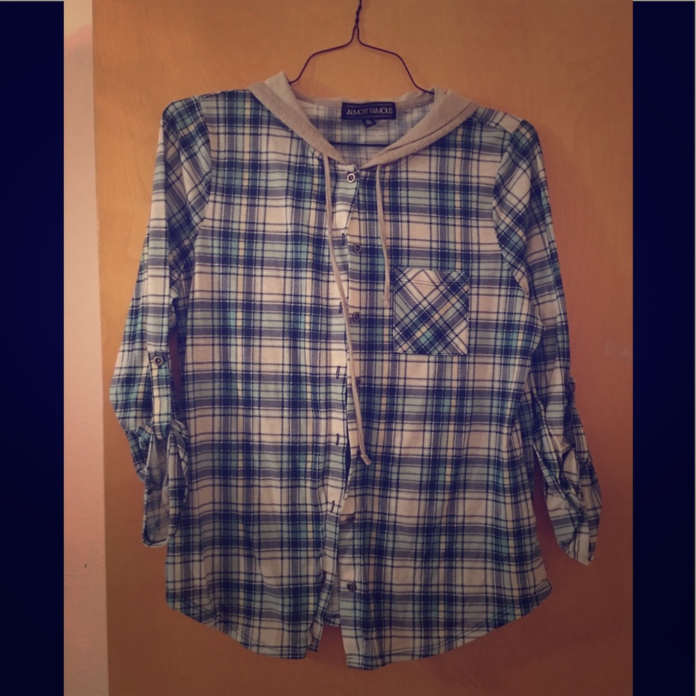 Rue 21 plaid 3/4 sleeve. Size XL fits like L